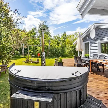 8 Person Holiday In * Hadsund